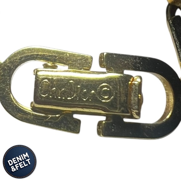 Christian Dior Vintage Gold Plated Rhinestone Bracelet | VERY RARE | PRELOVED 🩷 - Picture 6 of 9